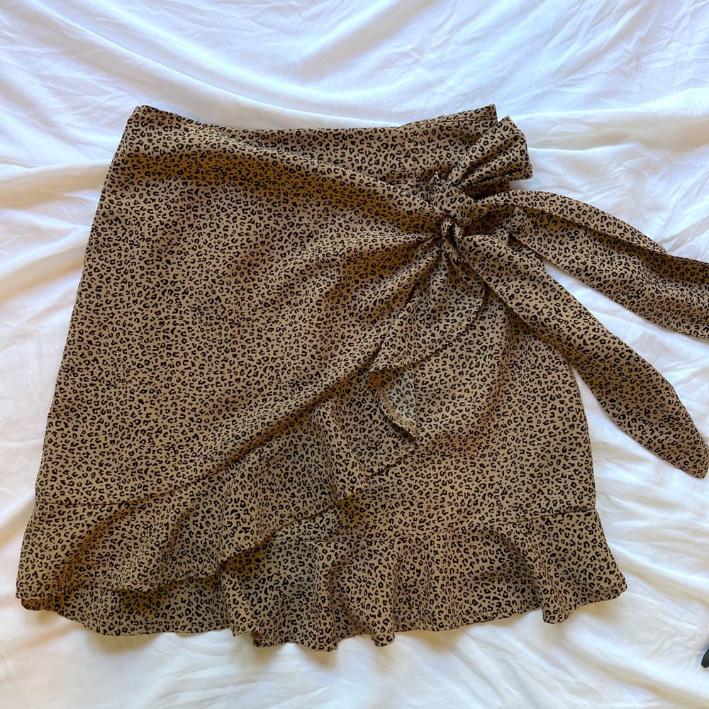 Leopard Animal Print Wrap Skirt Size US 2 by Whyte Valentyne